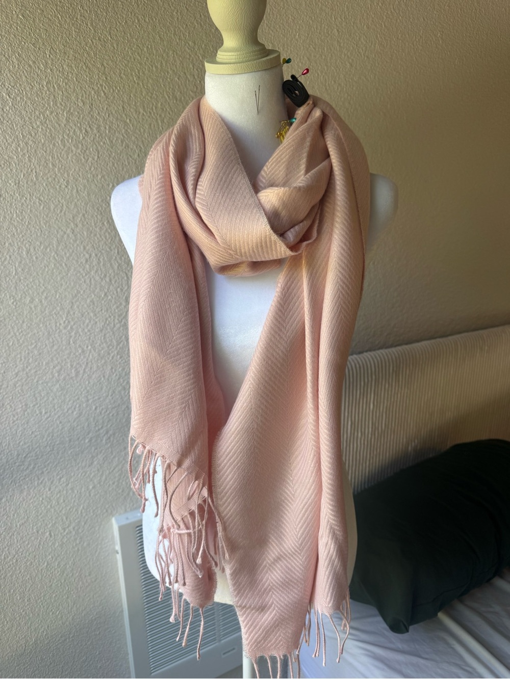 Ann Taylor Soft Pink Women's Scarf